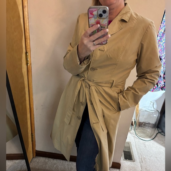 Old Navy classic trench coat - Picture 9 of 10